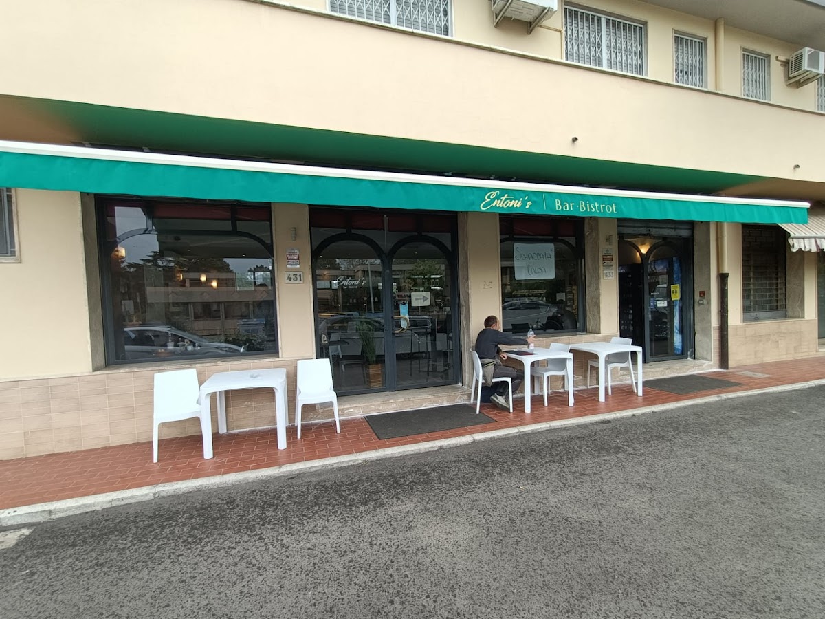 Entoni's Bar Bistrot - 1